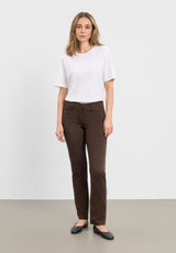 Charlotte Regular - Medium Length - Brown