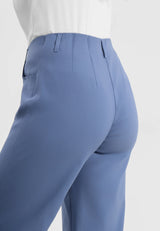 Donna Loose - Cropped - Blue