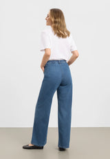 Donna Loose - Medium Length - Washed Blue Denim
