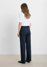 Donna Loose - Medium Length - Navy