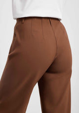 Donna Loose - Medium Length - Downtown Brown