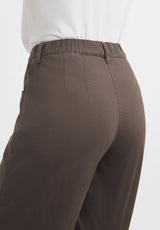 Donna Loose - Short Length - Brown