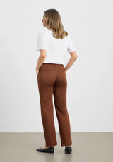 Gwen Straight - Medium Length - Downtown Brown