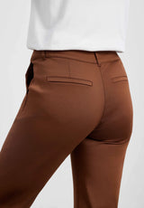 Gwen Straight - Medium Length - Downtown Brown