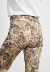 Thea Straight - Medium Length - Plum Botany Print