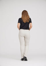 Kelly Regular - Medium Length - Grey Sand
