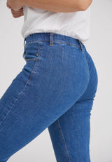 Kelly Regular - Medium Length - Blue Denim