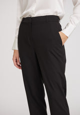 Noa Relaxed - Medium Length - Black