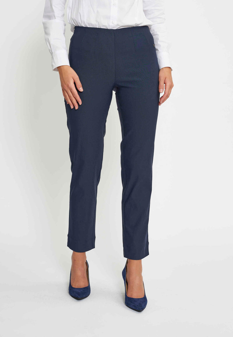 Betty Regular - Short Length - Navy