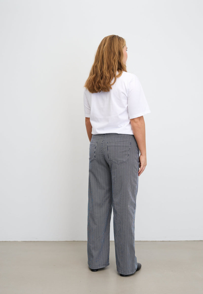 Carol Loose - Medium Length - Blue Stripe