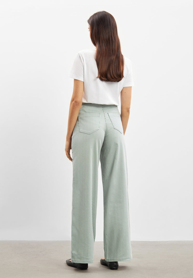 Carol Loose - Medium Length - Sage Stripe
