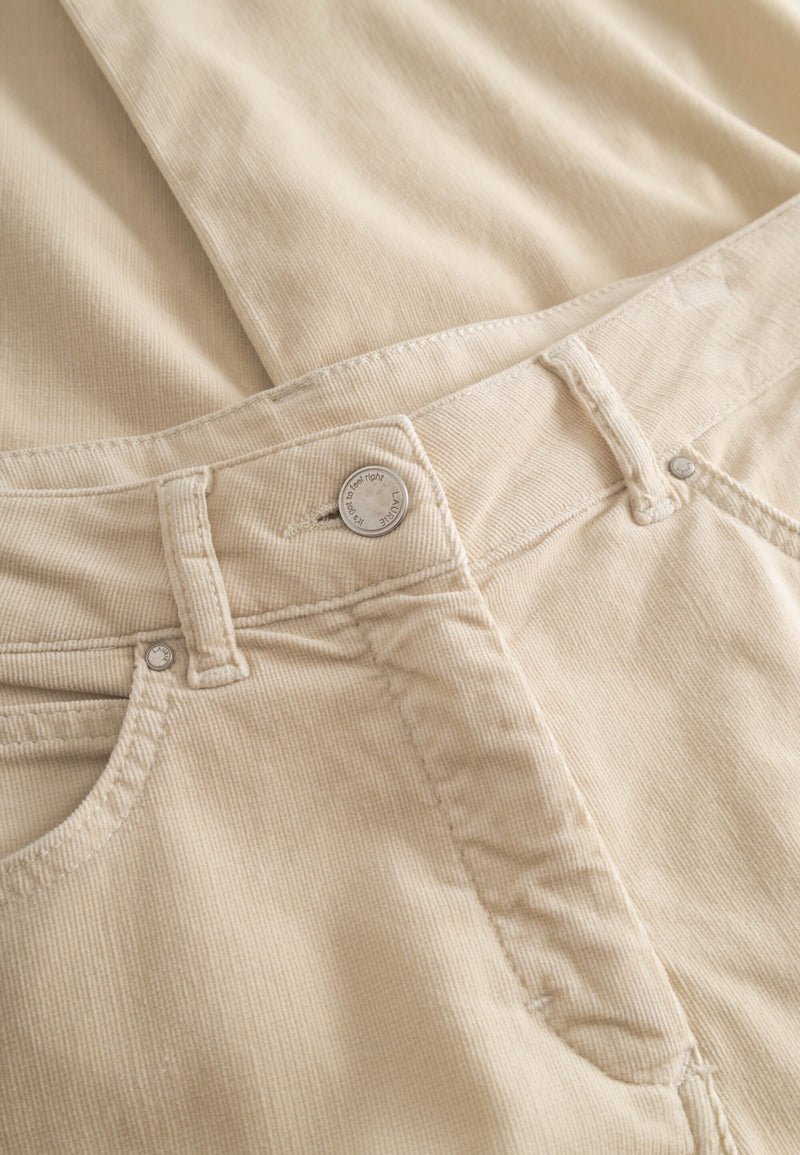 Carol Loosi Sametti - Medium Length - Birch