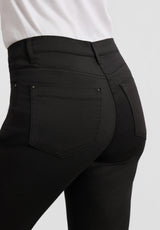 Charlotte Regular - Medium Length - Black