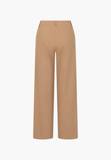 Donna Loose - Medium Length - Nougat
