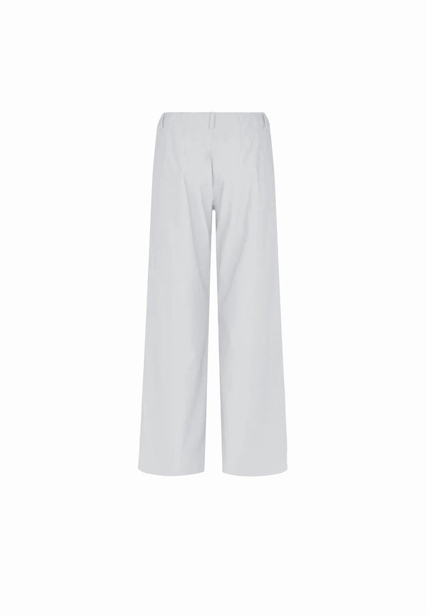 Donna Loose - Short Length - White