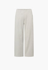 Donna Loose Cropped - White pinstripe