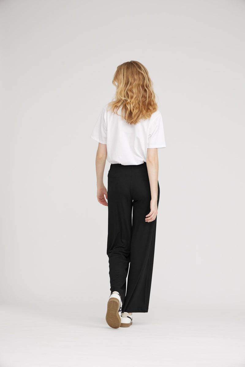 Donna Loose Jersey - Short Length - Black