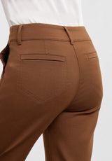 Gwen Straight - Medium Length - Downtown Brown