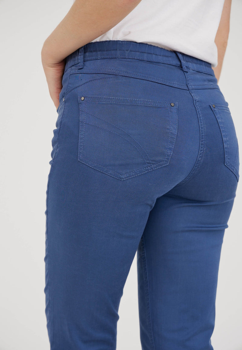 Hannah Regular - Medium Length - Nordic Blue