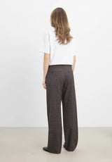 Judy Straight - Medium Length - Black Check