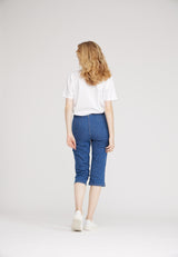 Kelly Regular Capri Short Length - Blue Denim