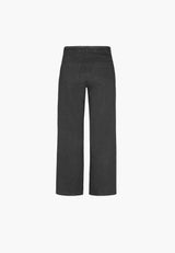 Serene 5-pocket Loose - Short Length - Black