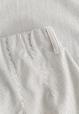 Taylor Regular - Capri Medium Length - White pinstripe