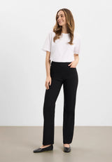 Thea Straight - Medium Length - Black