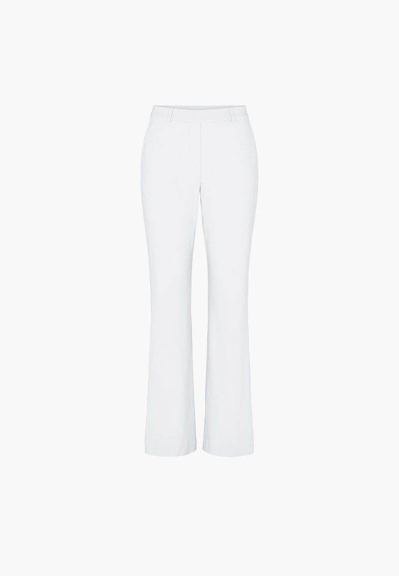 Zina Flare Regular - Medium Length - White