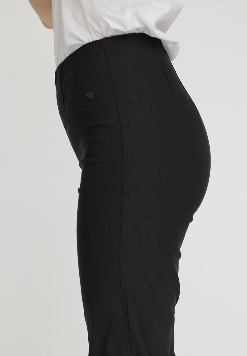 LAURIE Betty Regular Housut Trousers REGULAR 99970 Black