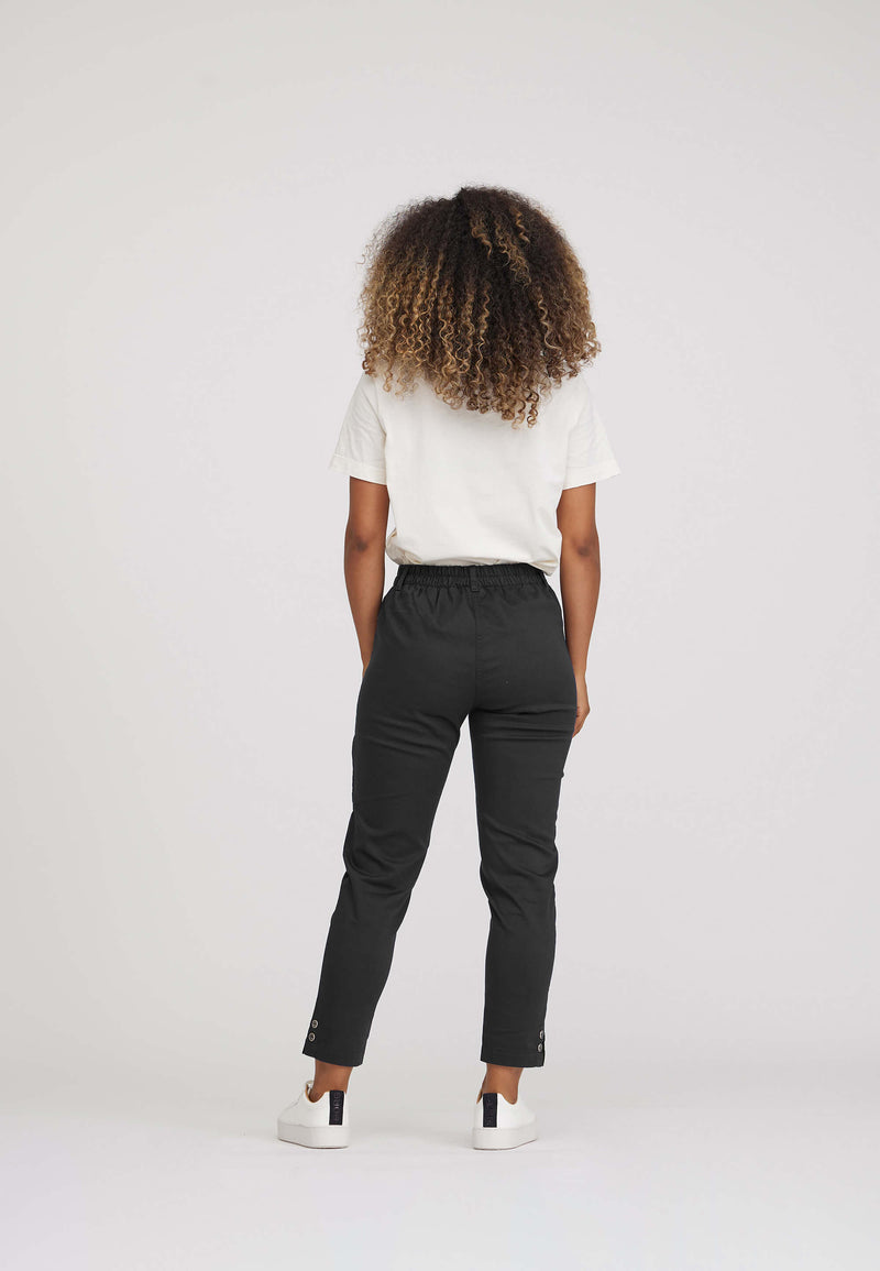 Ellie Relaxed - Short Length - Black