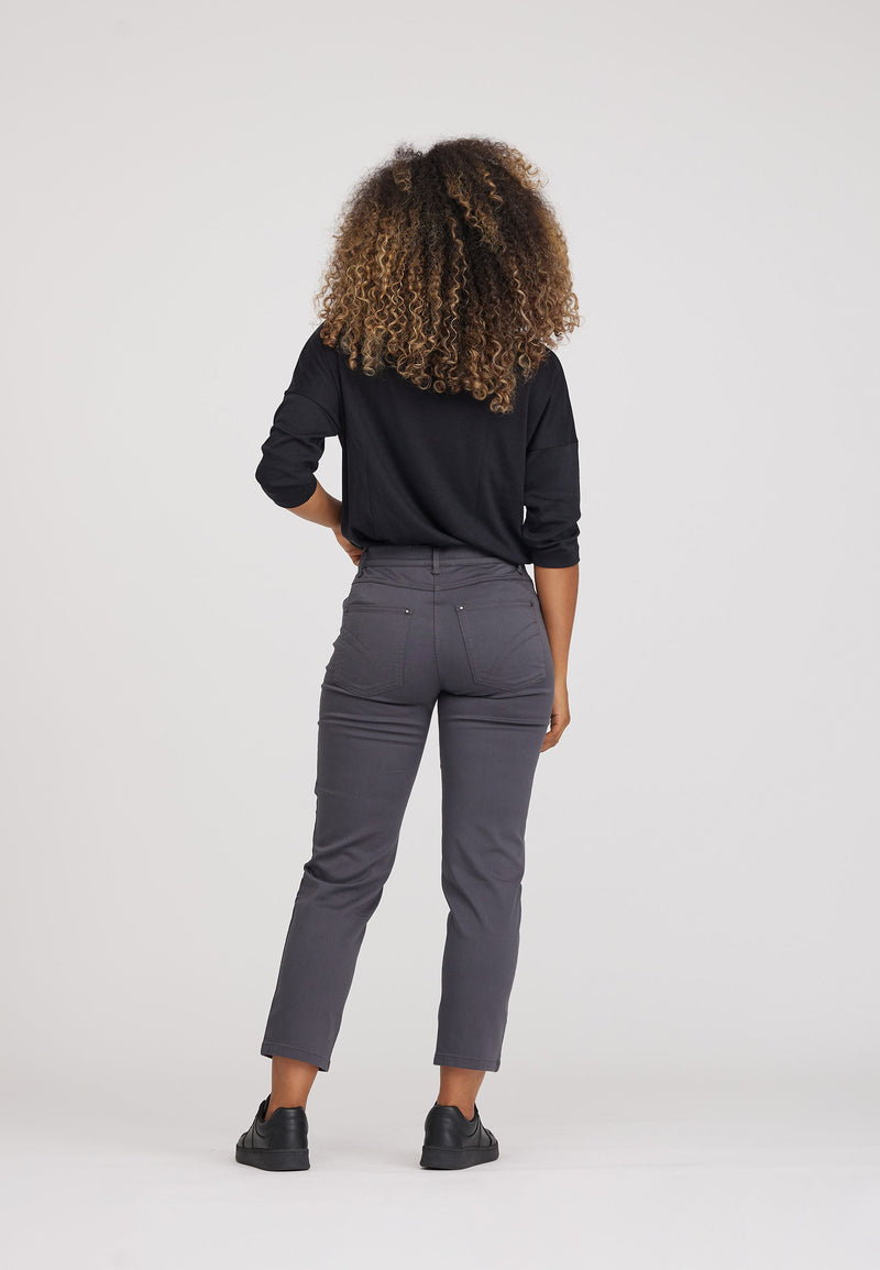 Hannah Regular - Extra Short Length - Anthracite
