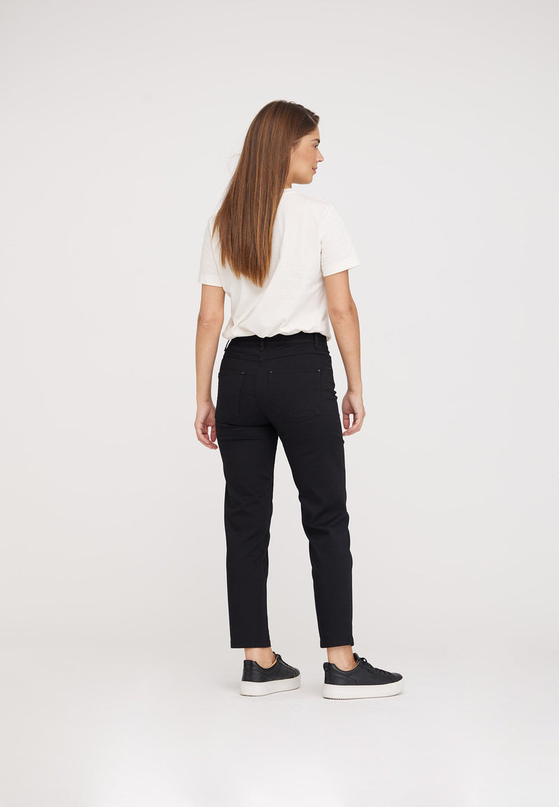 Hannah Regular - Extra Short Length - Black
