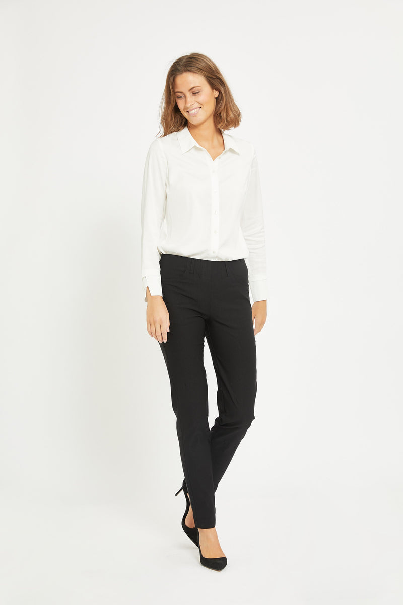 Kelly Regular - Medium Length - Black