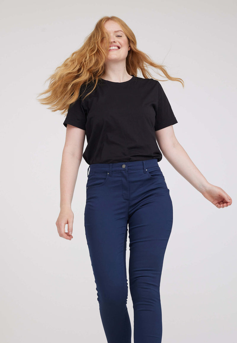 Laura Slim ML - Navy